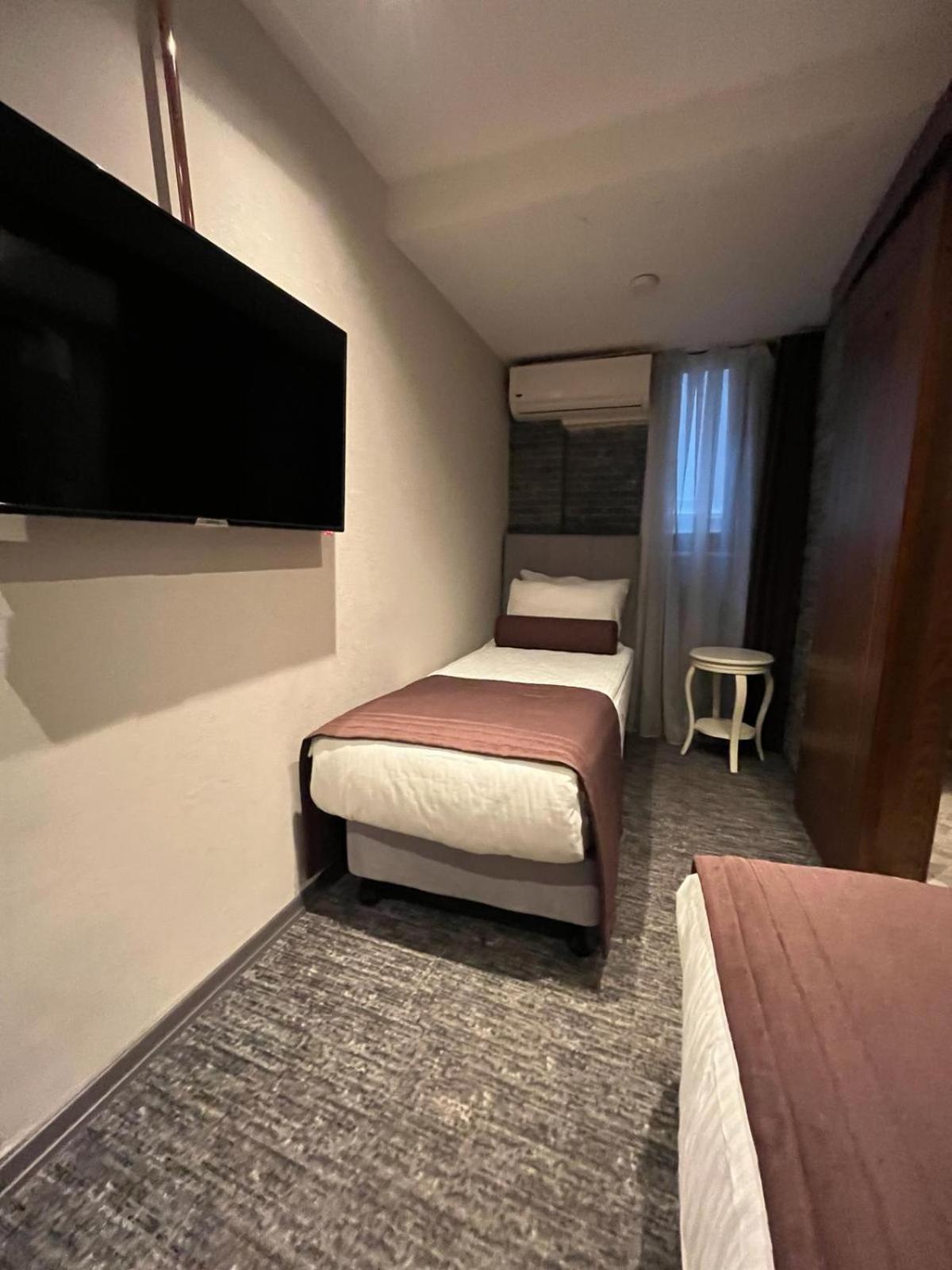 Weingart Port Seaside Hotel Istanbul Exterior foto